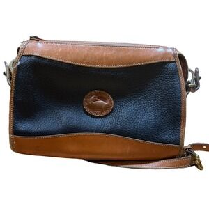 VINTAGE DOONEY & BOURKE ALL WEATHER LEATHER CROSSBODY PURSE, PEBBLE EMBOSSED